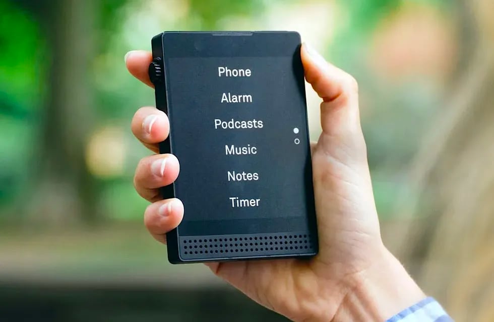 Minimalismo digital: The Light Phone III, un celular sin redes sociales ni navegador web. Foto: web