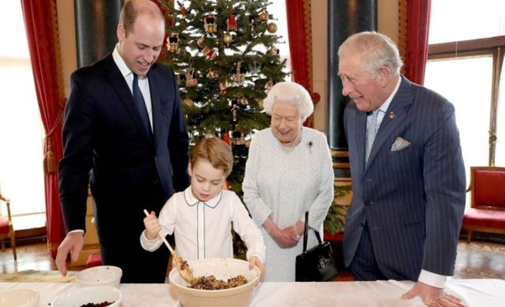 La Reina Isabel II pasará una Navidad en familia y con un menú tradicional