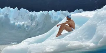 Se zambulló en las agua del Glaciar junto al grupo de nadadores internacionales que participaron del Festival Invernal 2014.