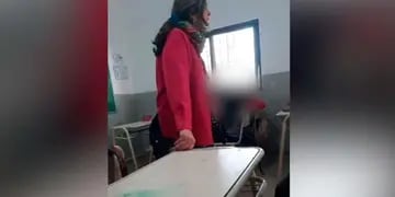 Una docente de Córdoba insultó a sus alumnos por simpatizar con Milei