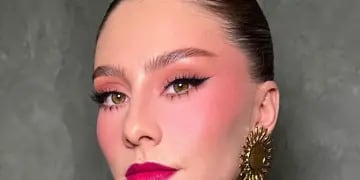 Pink Under Eye Makeup