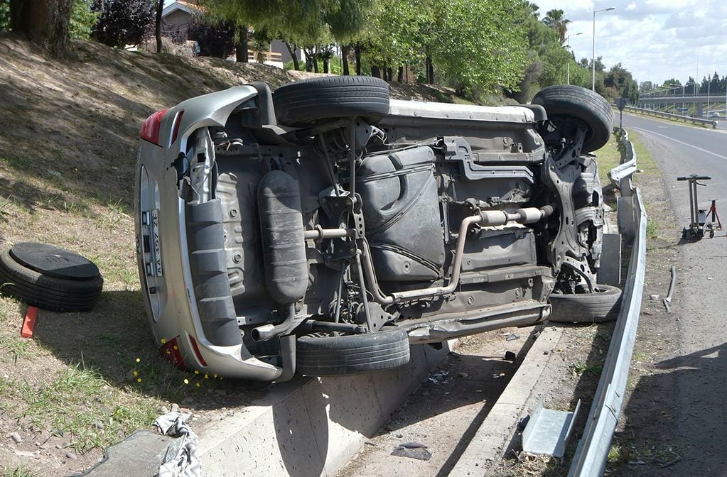 
En el primer semestre del año en Mendoza han fallecido 67 personas en siniestros viales, mientras que en todo 2023 hubo 119 fallecimientos


Foto: Orlando Pelichotti 