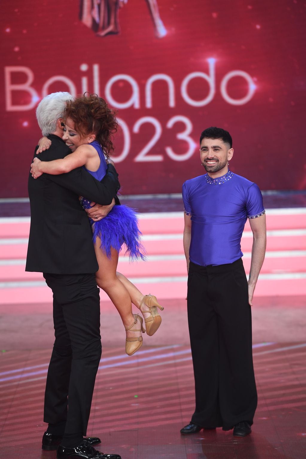Noelia Pompa inauguró la pista del "Bailando". (Grupo América)