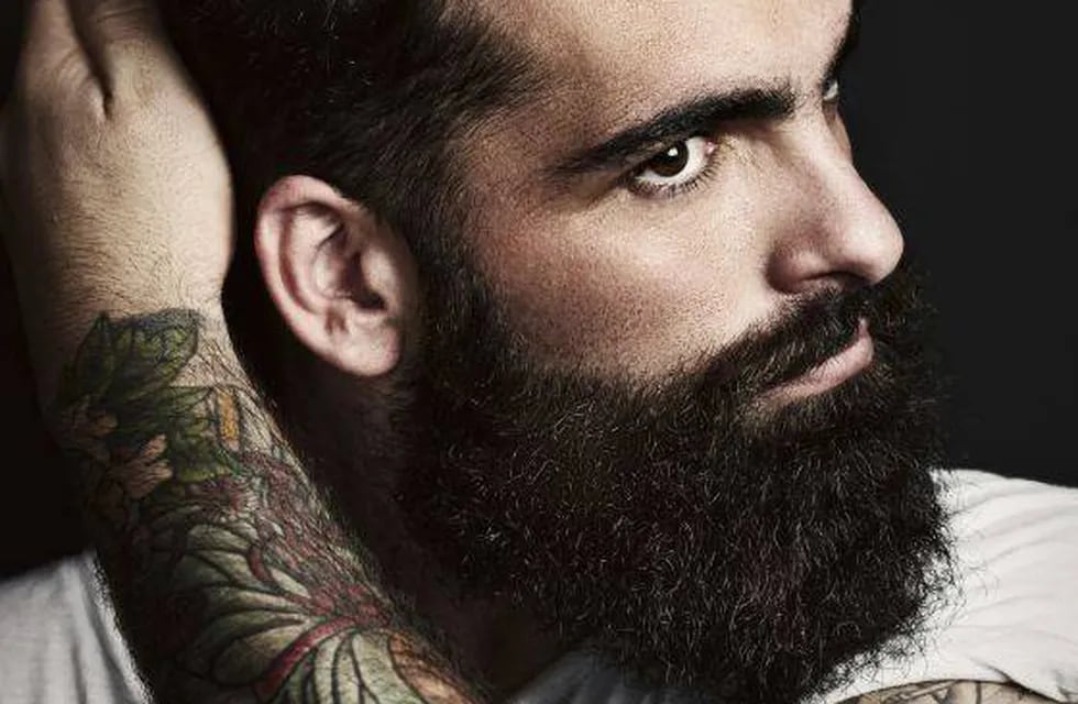 Cinco motivos por los cuales un hombre con barba es más seductor