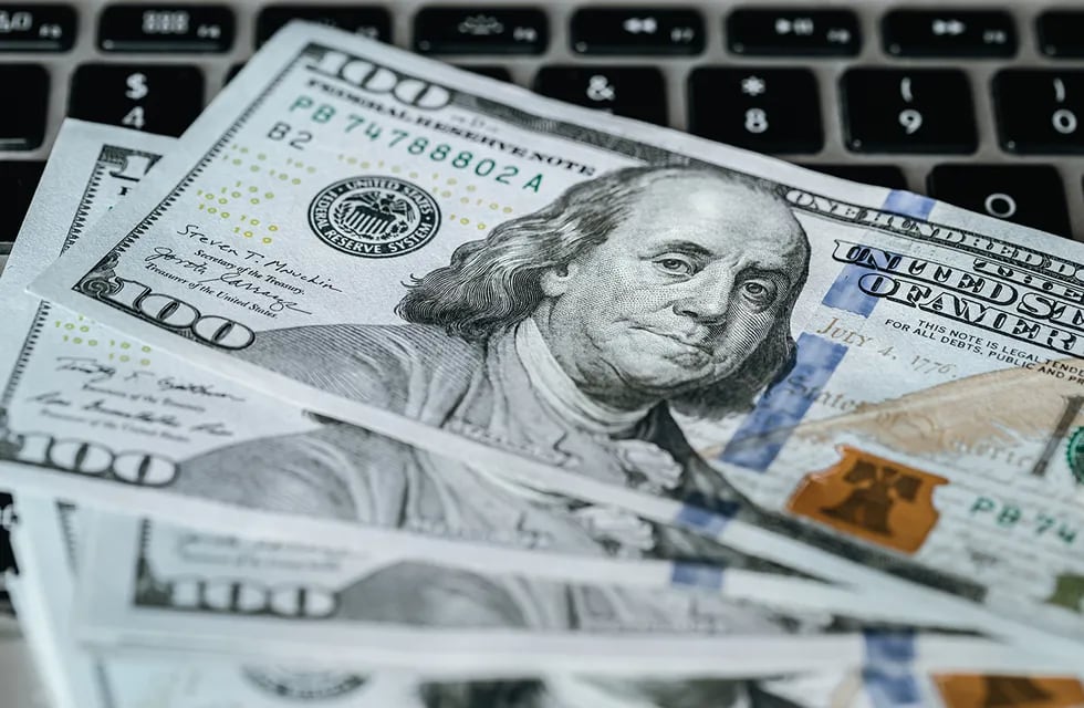 El dólar blue volvió a subir a pesar de las medidas de contención que lanzó el gobierno.