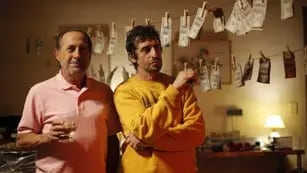Diego Peretti y Guillermo Francella protagonizan "El robo del siglo". 