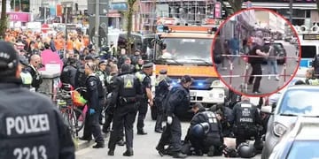 Impactante video: la policía alemana abatió a un hombre que los amenazaba con un hacha