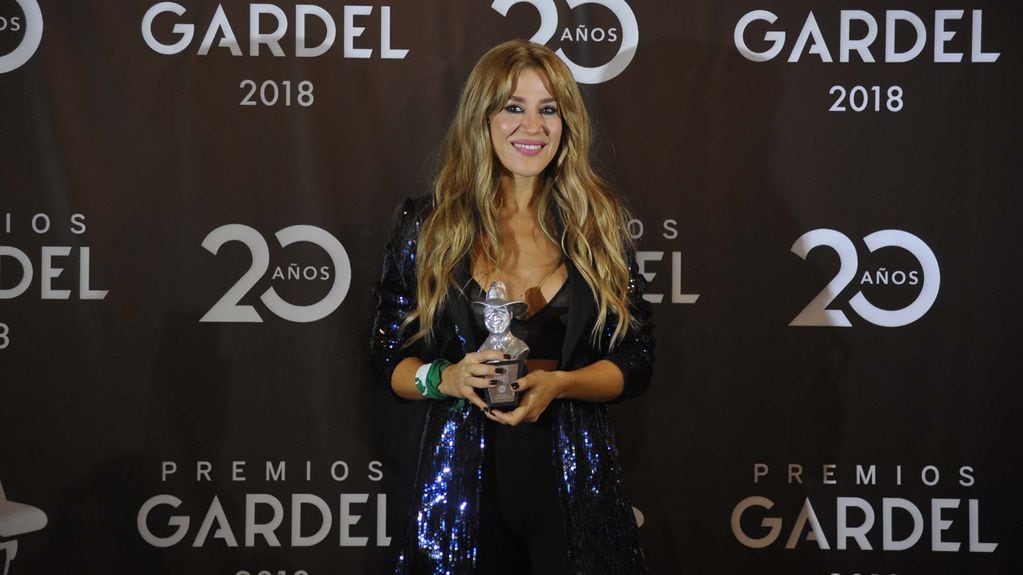 Jimena Barón nuevamente nominada en los premios Gardel y competirá con su tema en la categoría Mejor Canción del Año.