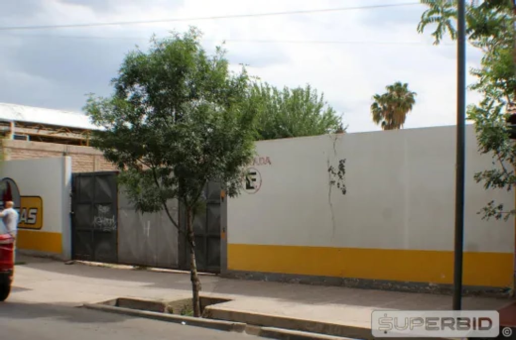 La Dirección General de Escuelas realizará un remate de lotes y casas a remodelar en el Gran Mendoza.