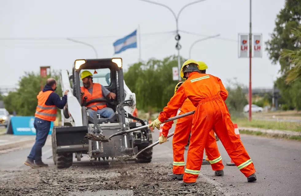 Las Heras y Santa Rosa se endeudan para obras públicas. Marcelo Aguilar