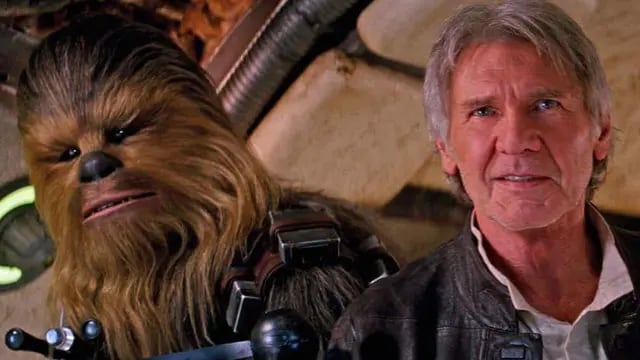 Una de las imágenes que más entusiasmaron a los fans de la nueva película: Han Solo con Chewbacca.