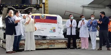 Ecuador recibió 8.000 dosis de la vacuna Pfizer