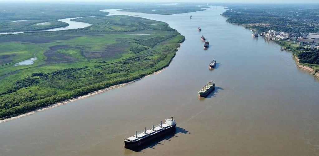 La polémica se debe al peaje que aplica el gobierno argentino sobre la Hidrovía de los ríos Paraguay-Paraná y que rechazan los países vecinos.
