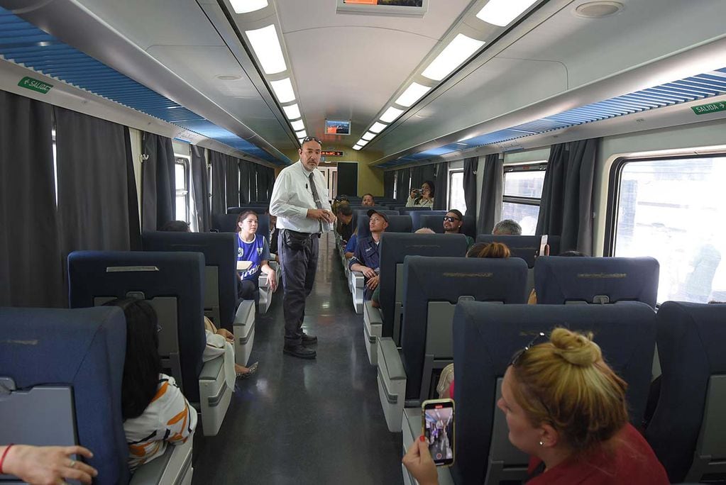 El tren de pasajeros no tiene fecha oficial de reestreno en Mendoza. - Foto: Claudio Gutiérrez / Los Andes