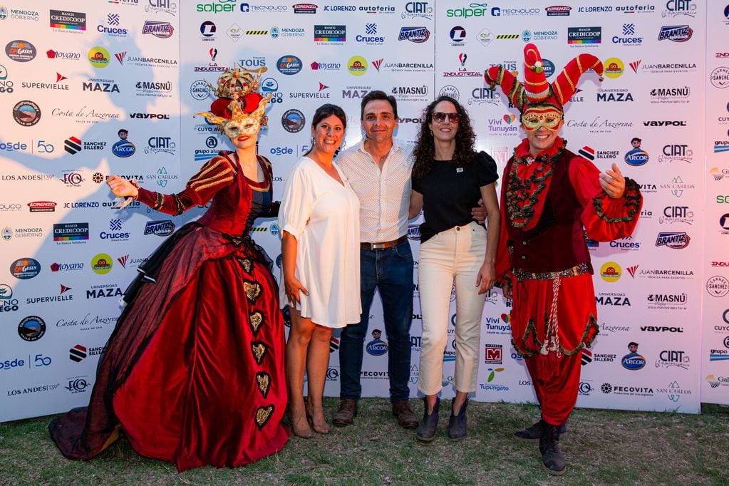  Daniela Caram, Juan Roth y Virginia Trovarelli, parte del equipo organizador.