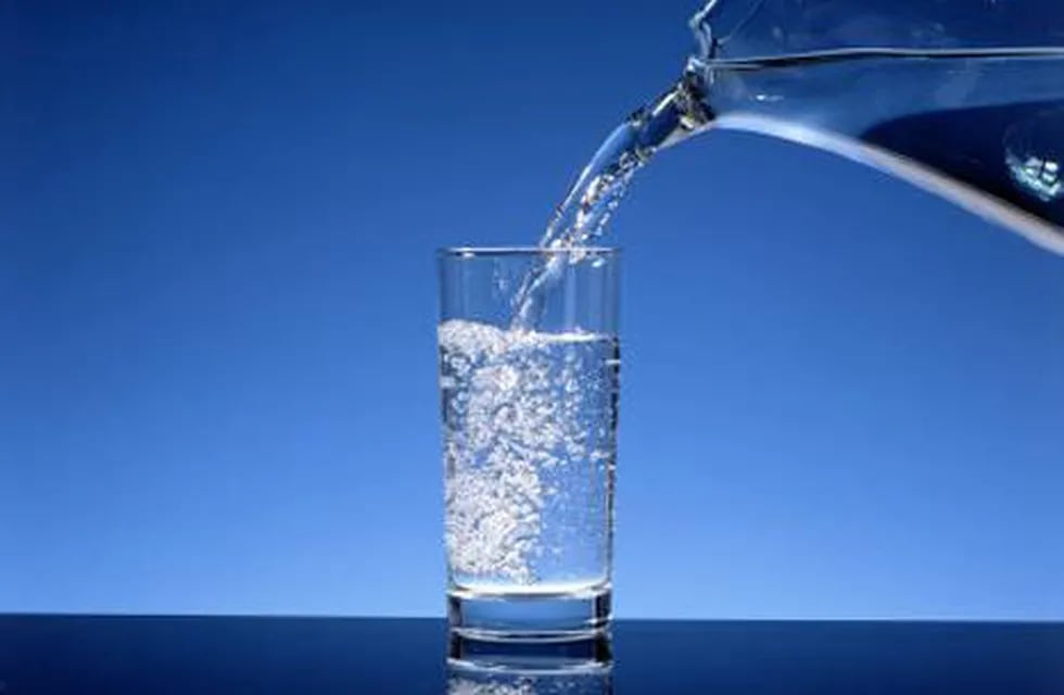 SOS corporal: bebemos menos agua de la que necesitamos