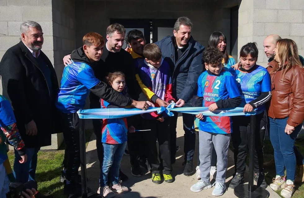 Sergio Massa este domingo en la inauguración de un centro deportivo en Provincia de Buenos Aires