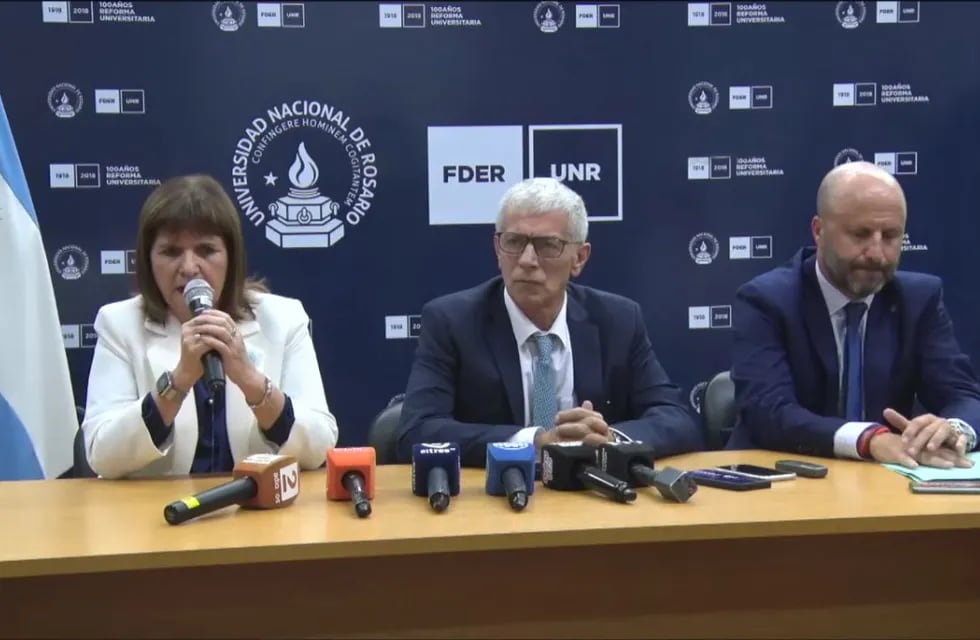 Conferencia de prensa de los Ministros Mariano Cúneo Libarona y Patricia Bullrich / Captura de pantalla