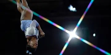 Simone Biles, la medallista olímpica de EEUU en gimnasia artística, performó un nuevo salto y los jueces la castigaron por ser arriesgado. 