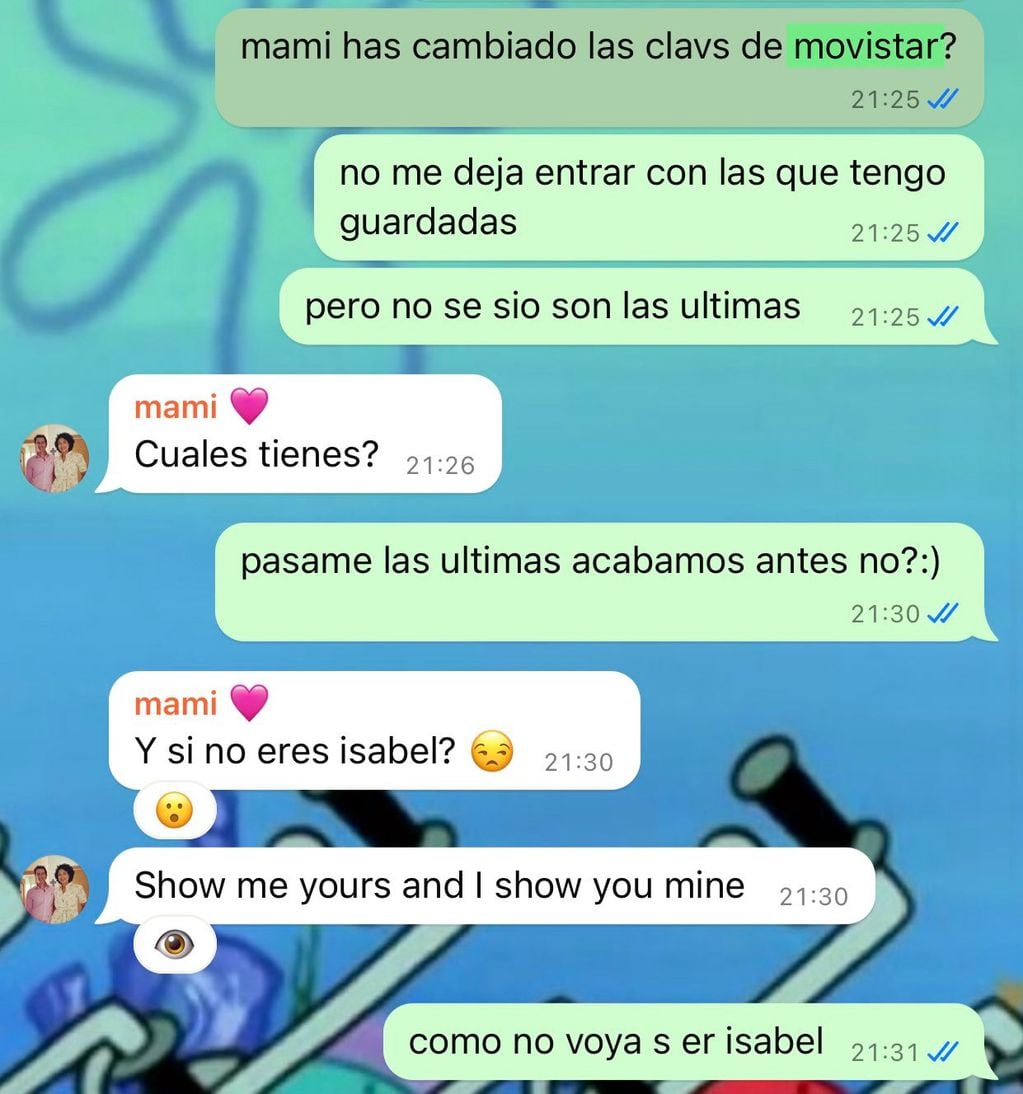 La conversación entre la hija y la madre que empieza a desconfiar de su identidad.