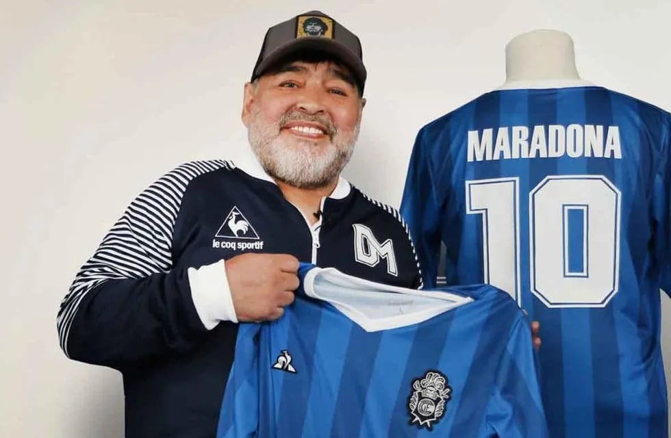 ¡Habemus acuerdo!: Diego Maradona continuará en la dirección técnica de Gimnasia LP