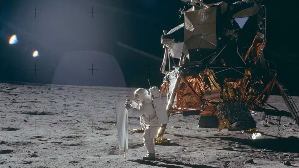 Murió William Anders, el legendario astronauta del Apolo 8