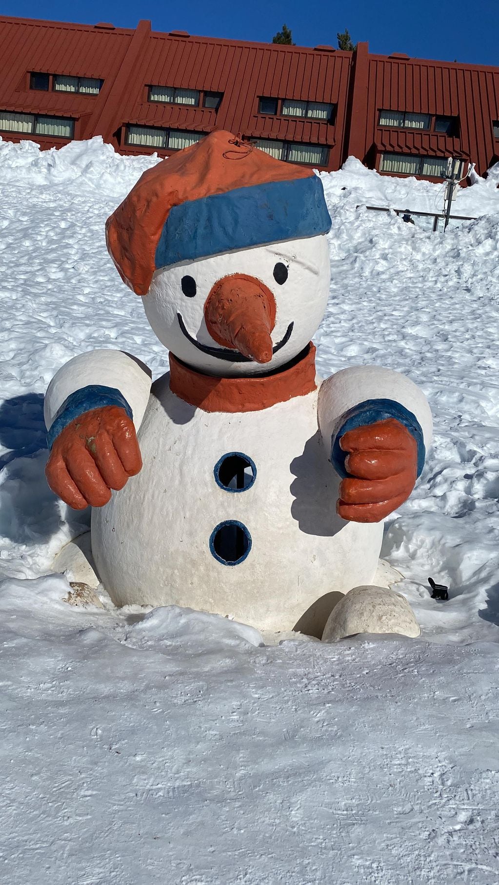 El muñeco de nieve típico de Las Leñas