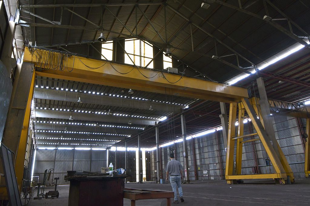 La empresa Galvanotecnia, ha comenzado los trabajos para refaccionar las instalaciones en el Parque Industrial de Luján de Cuyo. Foto: Orlando Pelichotti 