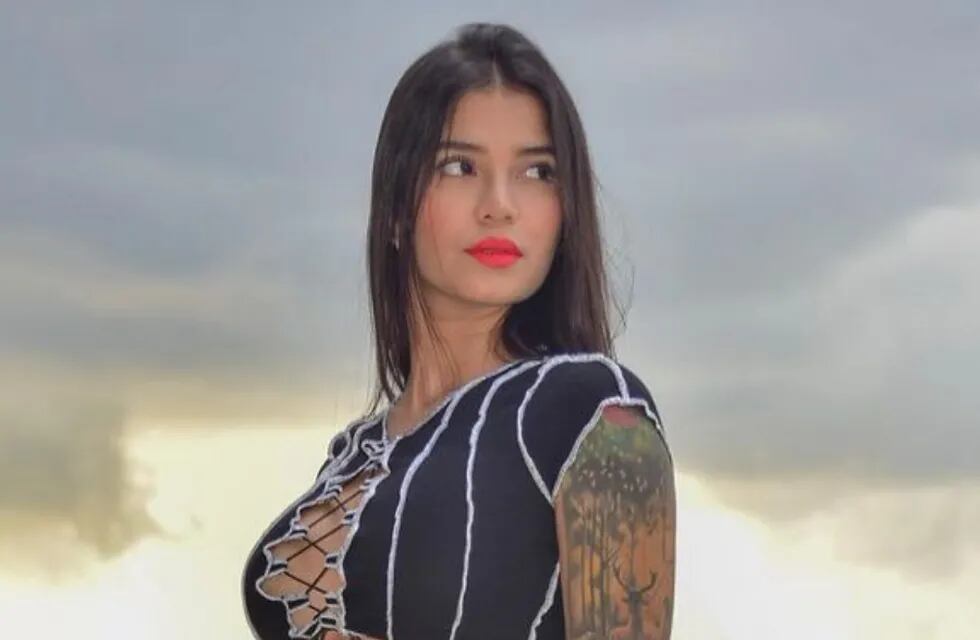 Las Fotos Más Jugadas De Jenn Muriel La Influencer Que Habría “inventado” Su Separación Con 5975