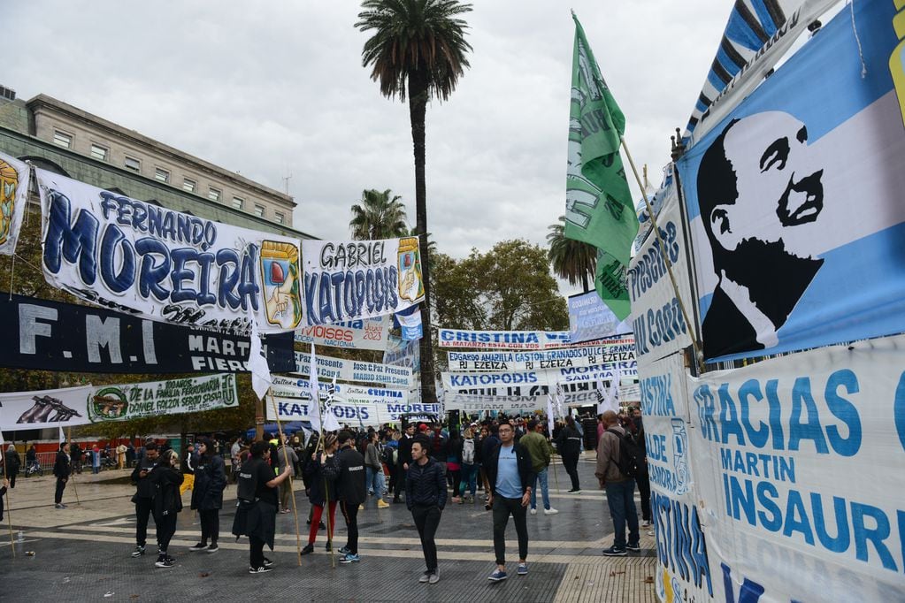 Así está ahora la Plaza de Mayo en espera del acto de Cristina Kirchner. / Foto: Clarín