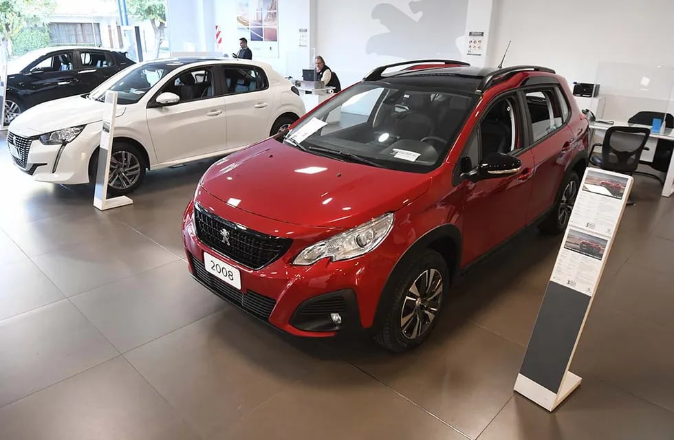 En el caso de Peugeot, se está reponiendo el stock del 208 y las brechas de precios vuelven a jugar a favor del 0km. Foto: José Gutiérrez / Los Andes