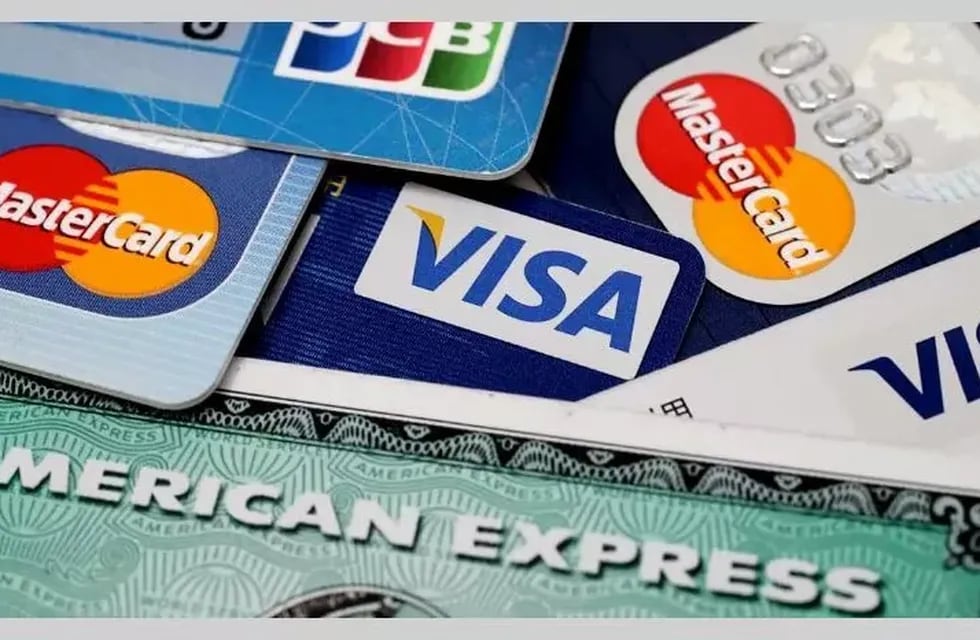 Tarjetas de crédito: en EE.UU. reducen el límite de gasto por la crisis