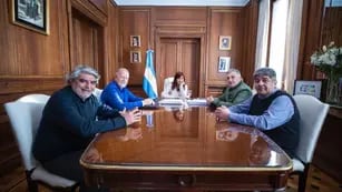 Los sindicalistas Moyano, Plaini, Correa y Manrique con CFK en el Senado.