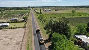 Vialidad Mendoza asfalta caminos de zonas exportadoras de General Alvear