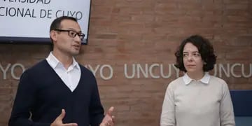 Leonardo Camacho y Evelina García Druetta, en la presentación de la propuesta.