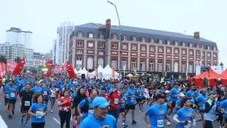 Un corredor se descompensó y murió durante una maratón en Mar del Plata