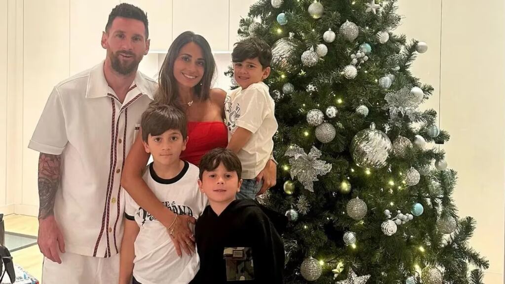 El capitán de la Selección llegó a Rosario junto a su familia para pasar las fiestas. Gentileza: Instagram @antonelaroccuzzo.