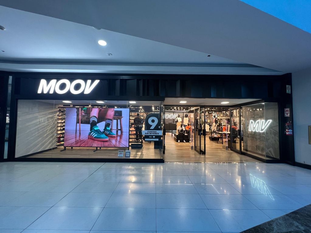 Moov abrió un moderno lugar con una increíble oferta de marcas.