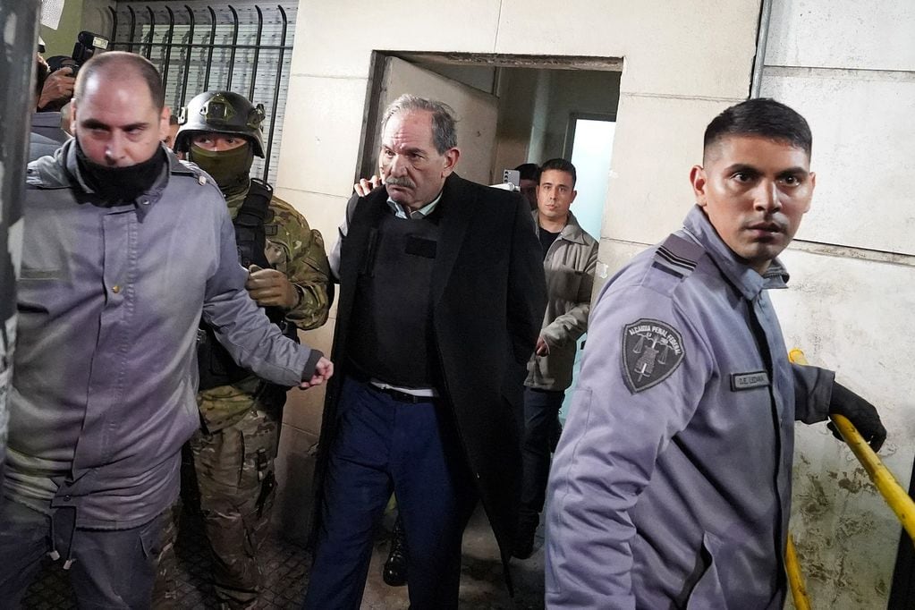 El exgobernador de Tucumán, José Alperovich, luego de conocer su condena. (Gentileza Clarín)