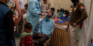 Detectaron una nueva cepa de coronavirus con “doble mutación” en India