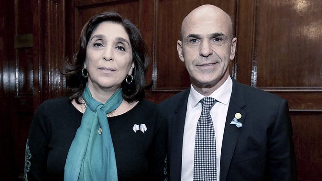 Silvia Majdalani y Gustavo Arribas (Archivo / Télam)
