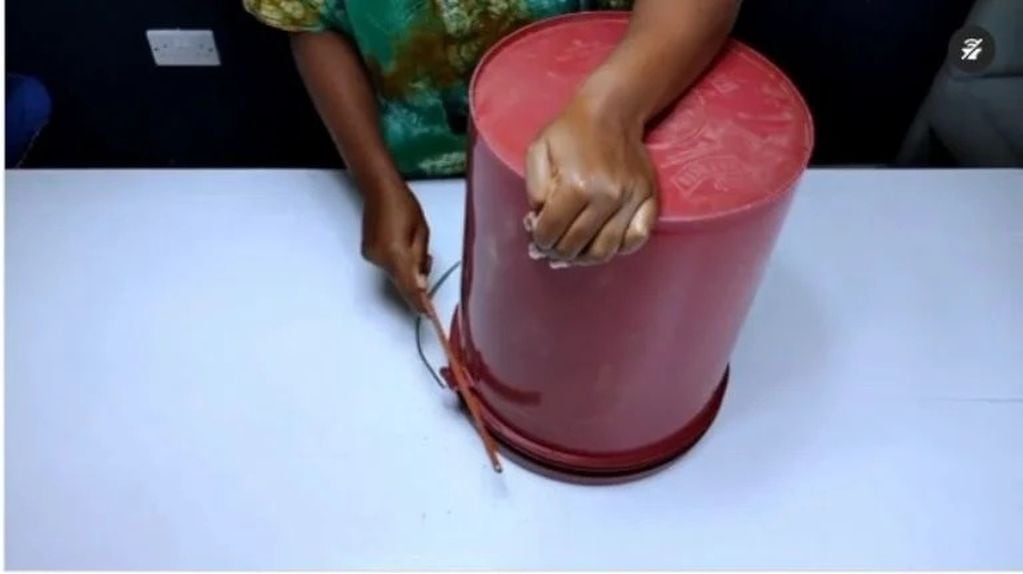 Los baldes de pintura pueden ser reutilzables de diferentes maneras.