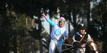 El caballo sanjuanino se impuso de punta a punta, con un tiempo de 2’17” 1/5 para 2.200 mts. y se quedó con los 250 mil pesos de premio.