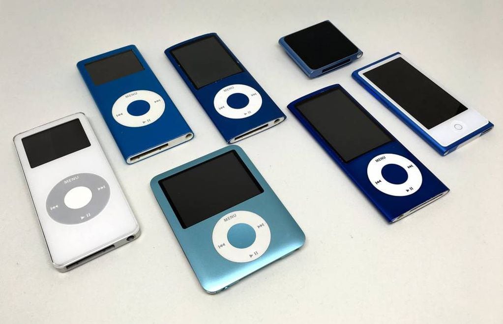 Apple ya no fabrica ni vende el iPod pero es elegido por muchos para escuchar música sin usar el celular. 