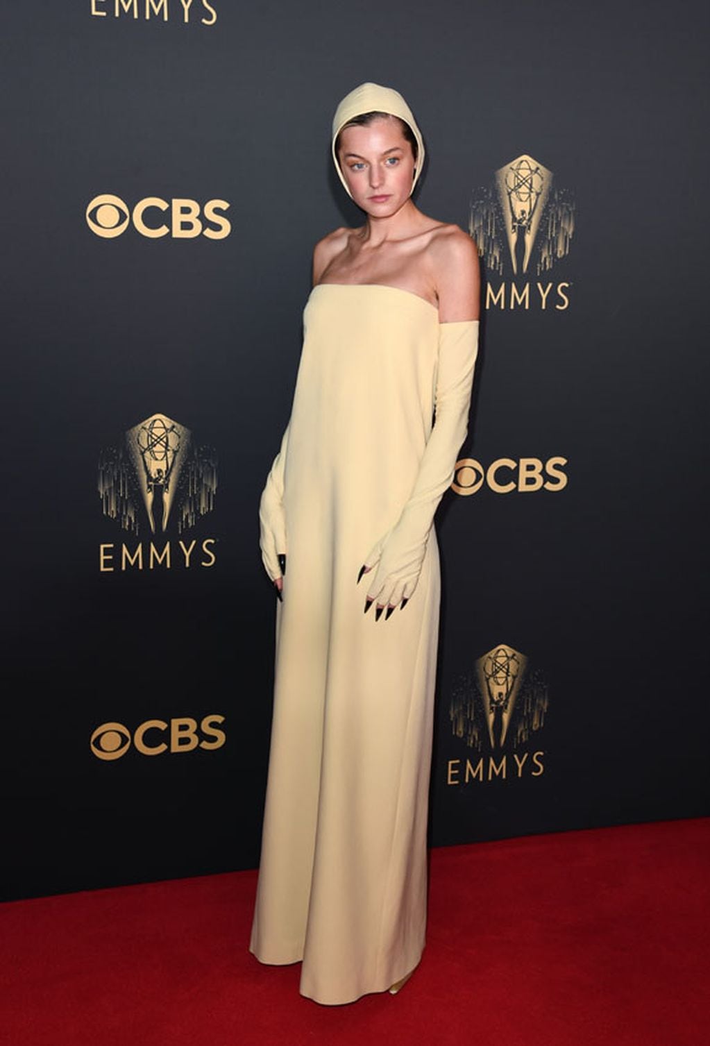 Los mejores looks de la alfombra roja de los Emmy Awards.