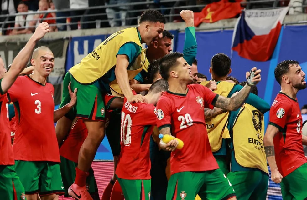 Portugal venció a República Checa en Leipzig