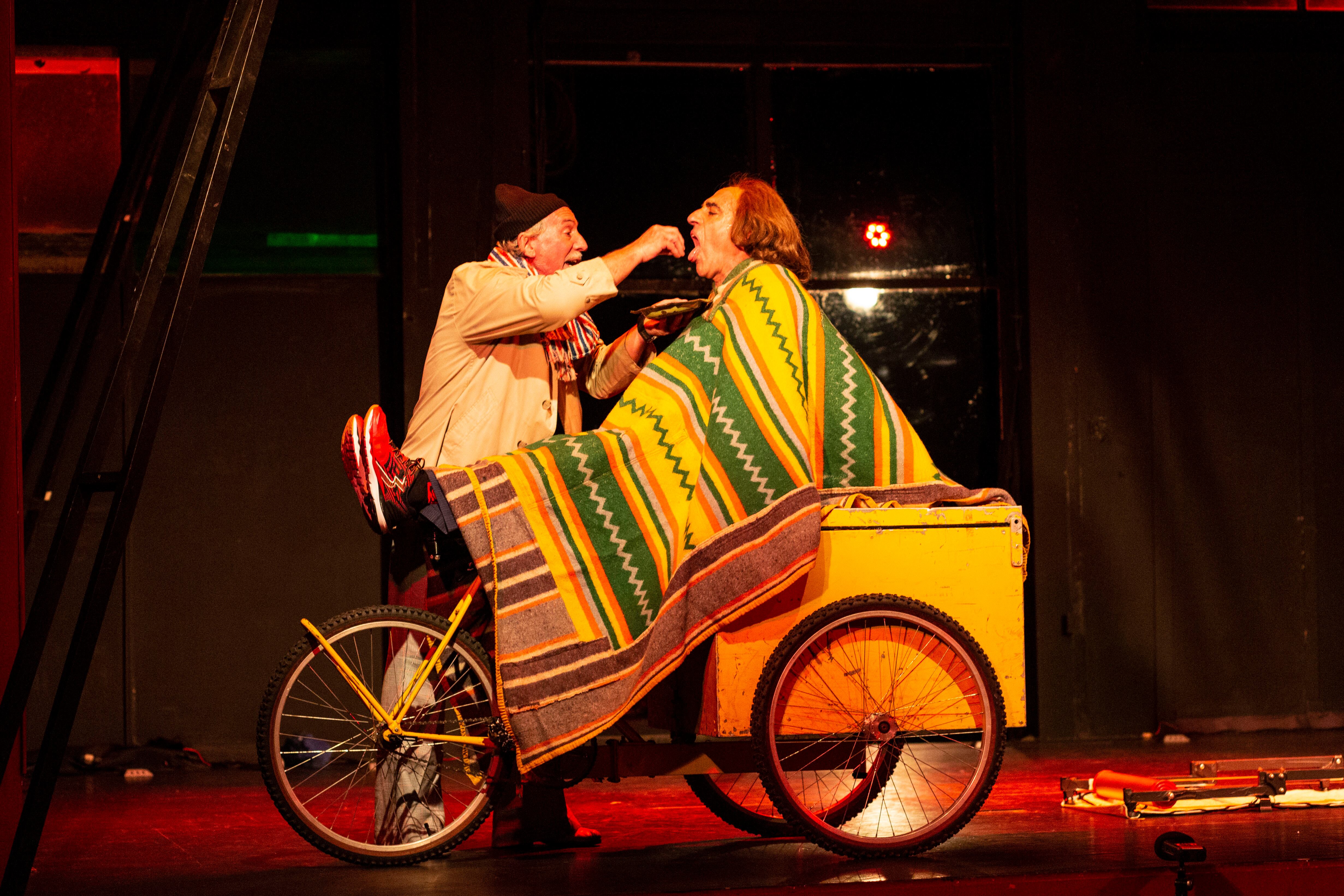 El actor lo llama "teatro con garantía", gracias a una idea de Carlos Rottemberg.