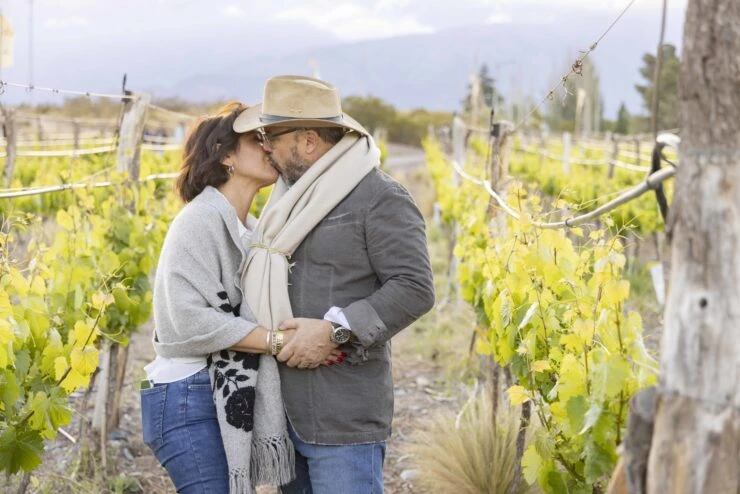 La diseñadora y el chef recorrieron viñedos mendocinos.