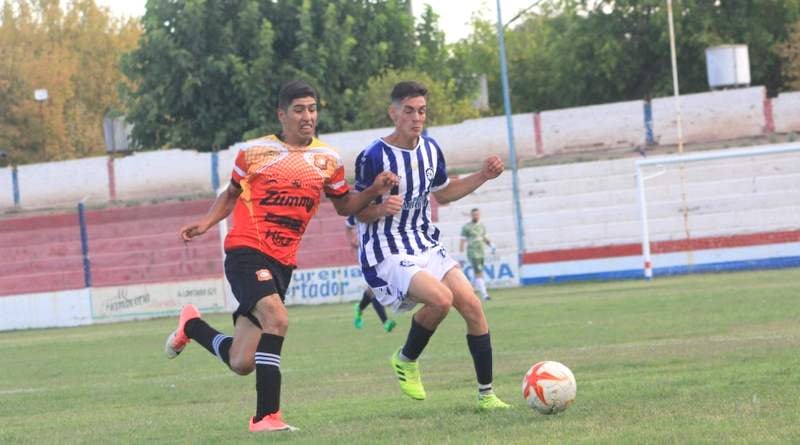 Bowen y Quiroga esperan para confirmar su presencia en la reanudación.