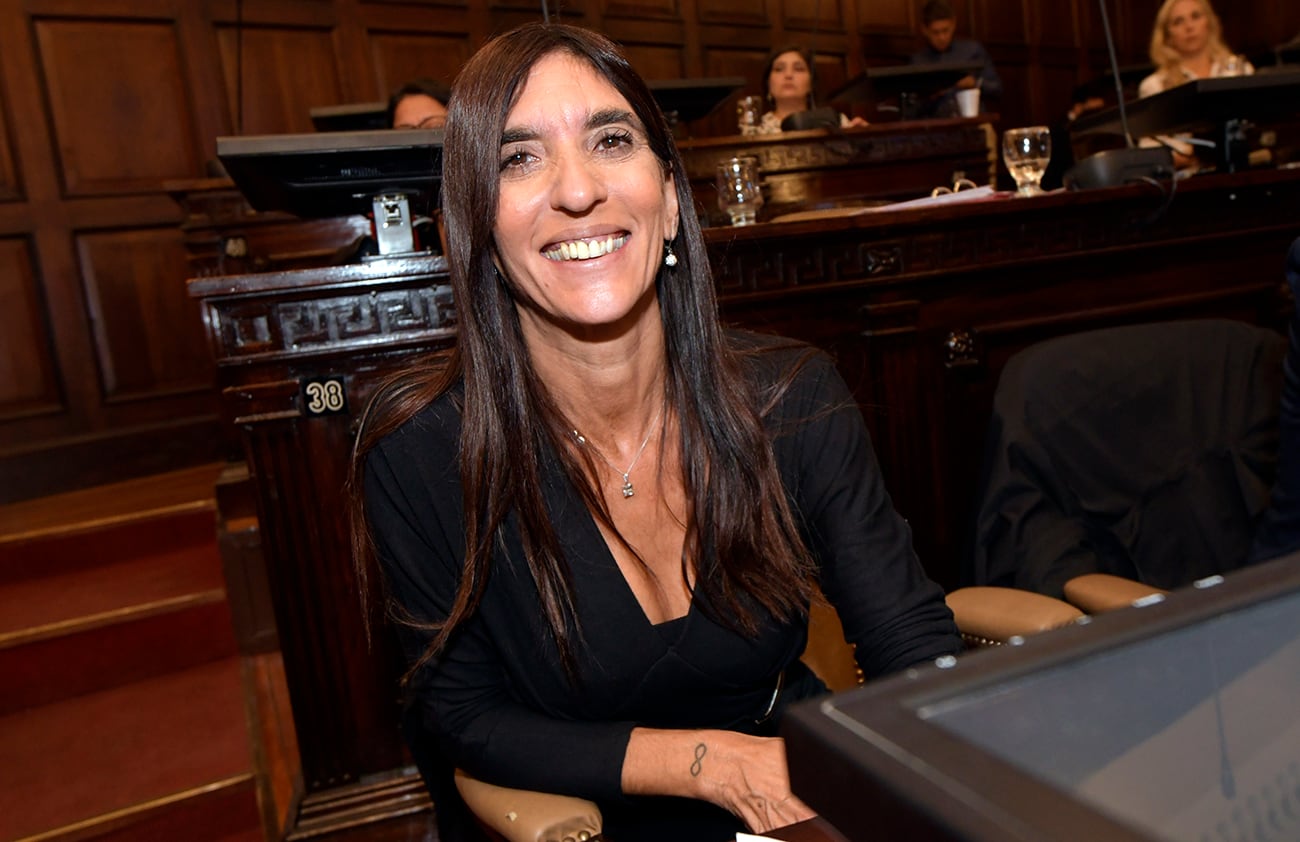 Presidenta Provisional H. Cámara de Senadores. Senadora Natacha Eisenchlas (en la foto)
Foto : Orlando Pelichotti
